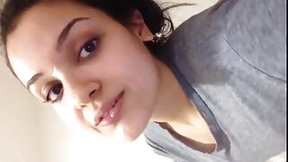 سنہرے بالوں والی ایک ڈک کے ساتھ اس کے منہ میں سکسی روسی - 2022-03-02 16:34:33
